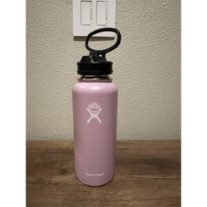 Hydro Flask 32ozWide Mouth Insulated Water Bottle with Flex Cap Holder - Pink